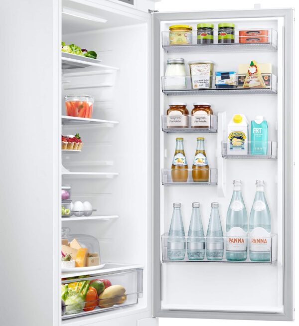 Samsung BRB30600FWW/EF F1RST™ Plus 1.94m Total No Frost 298L Built-In Fridge-Freezer - Image 7