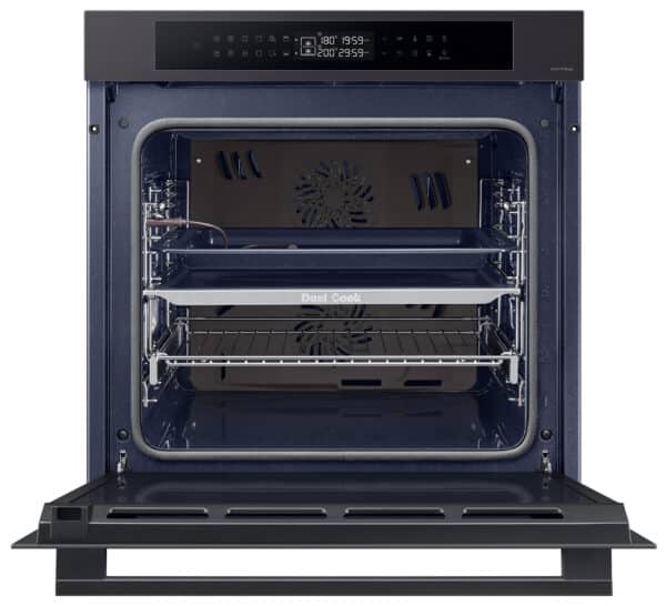 Samsung NV7B4240UBB Series 4 76L Dual Cook Oven - Image 2