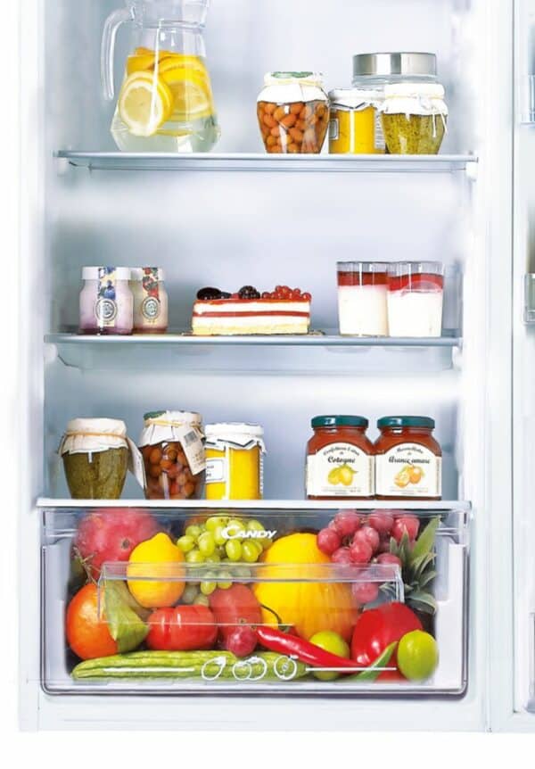 Candy CFBD2450/2E 1.44m Class F 220L Built-In Fridge-Freezer - Image 3