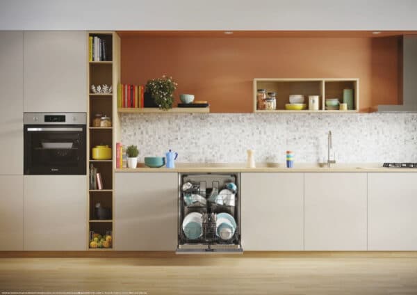 Candy RapidÓ CI 3C7F0A Built-In Dishwasher - Image 6