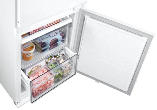 Samsung BRB26703EWW/EF F1RST™ 1.78m Total No Frost 267L Built-In Fridge-Freezer - Image 4