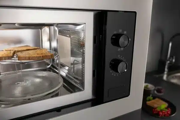 Hisense BIM320G11X 20L Built-In Microwave Oven with Grill - Image 6