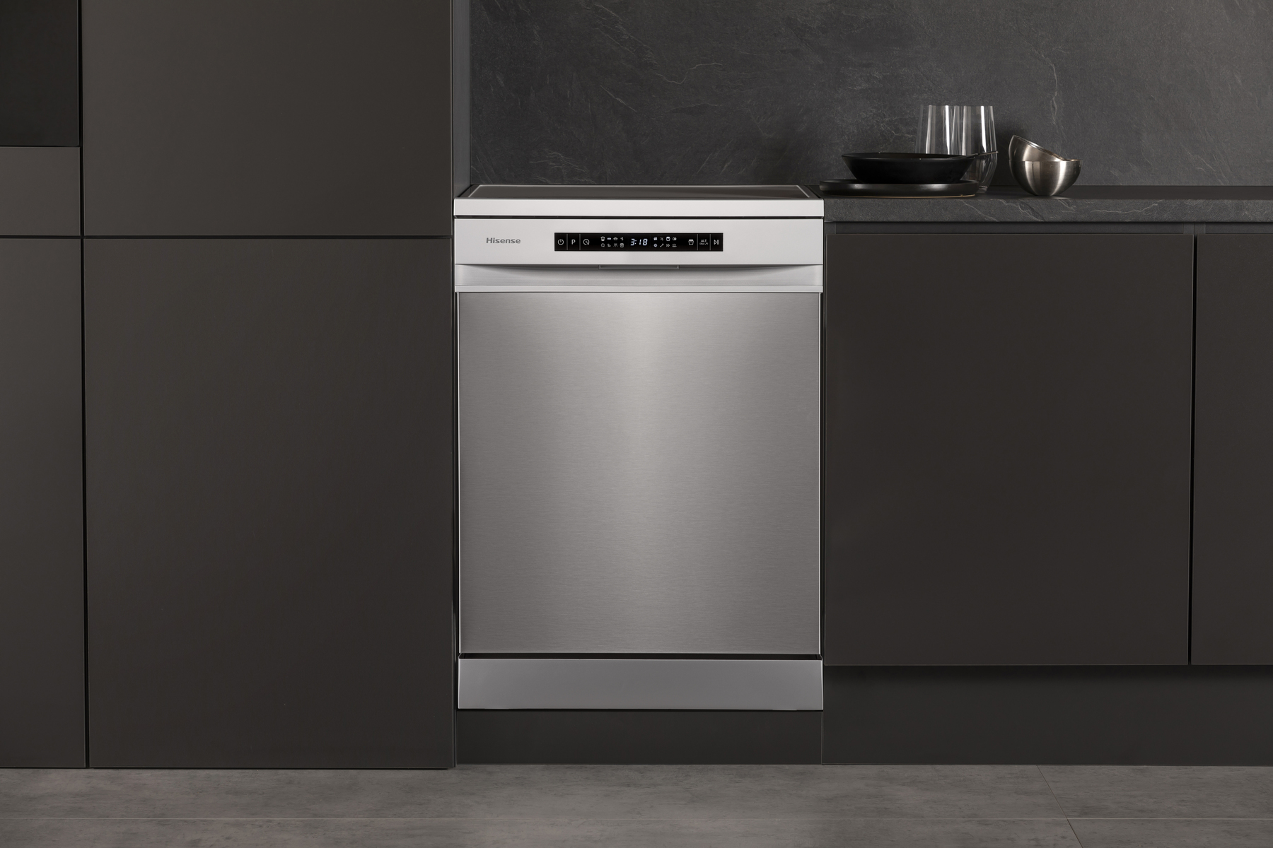 Hisense HV523E10 45cm Built-In Dishwasher - Image 5